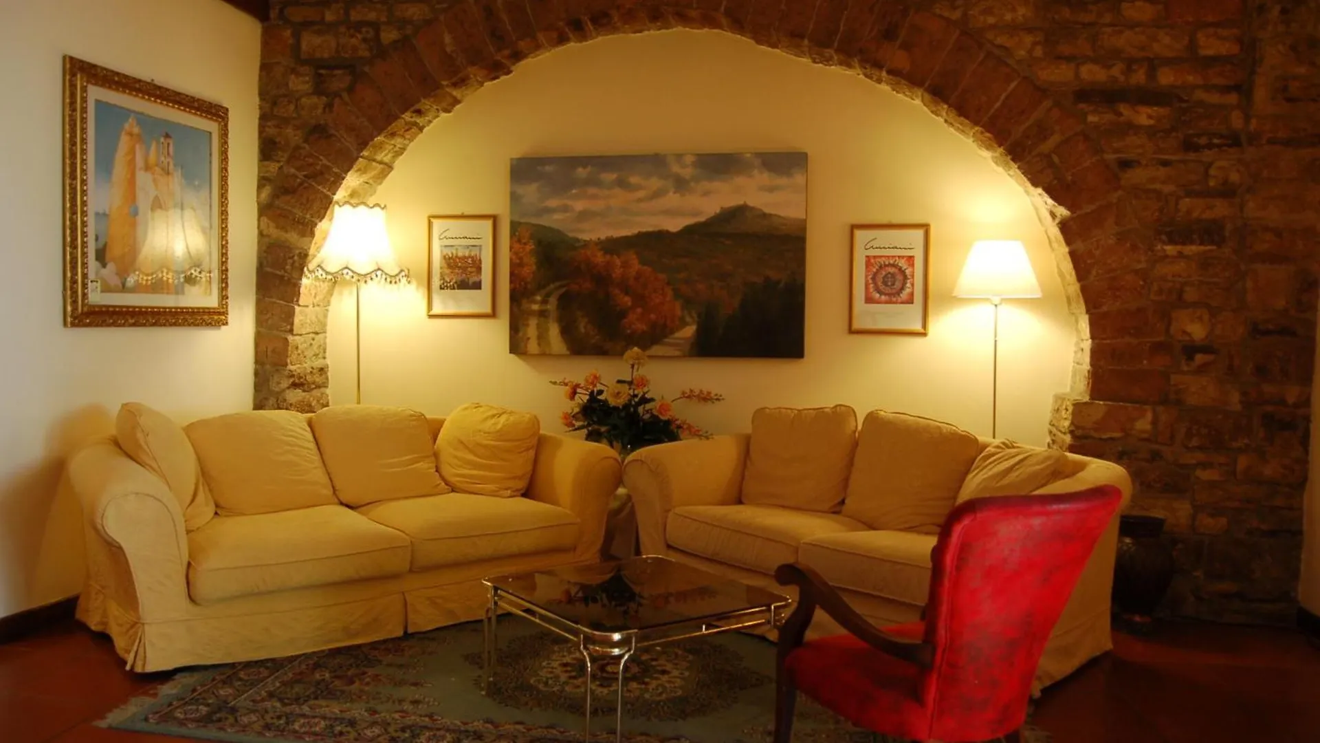 Hotel Belvedere Assisi 2*,  Italy